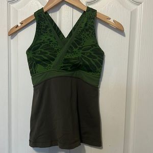 Lululemon Tank size 4